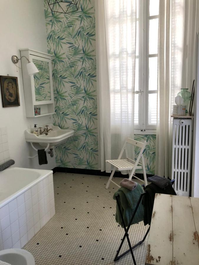 Beautifully Renovated Rooms On Place New York Angouleme Ngoại thất bức ảnh